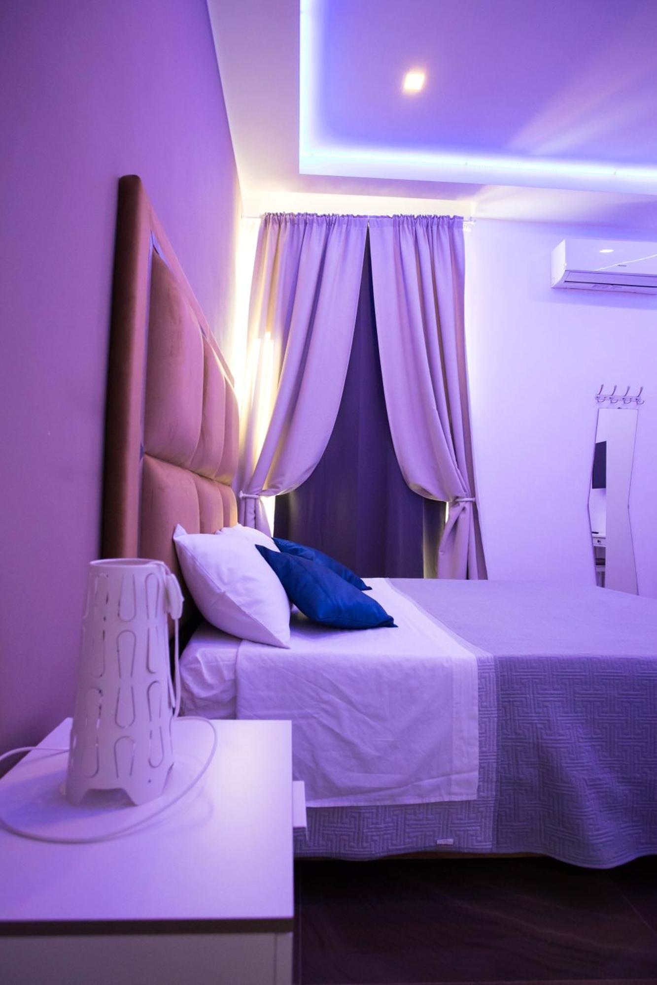 Palazzo 15 Napoli Bed & Breakfast Ngoại thất bức ảnh