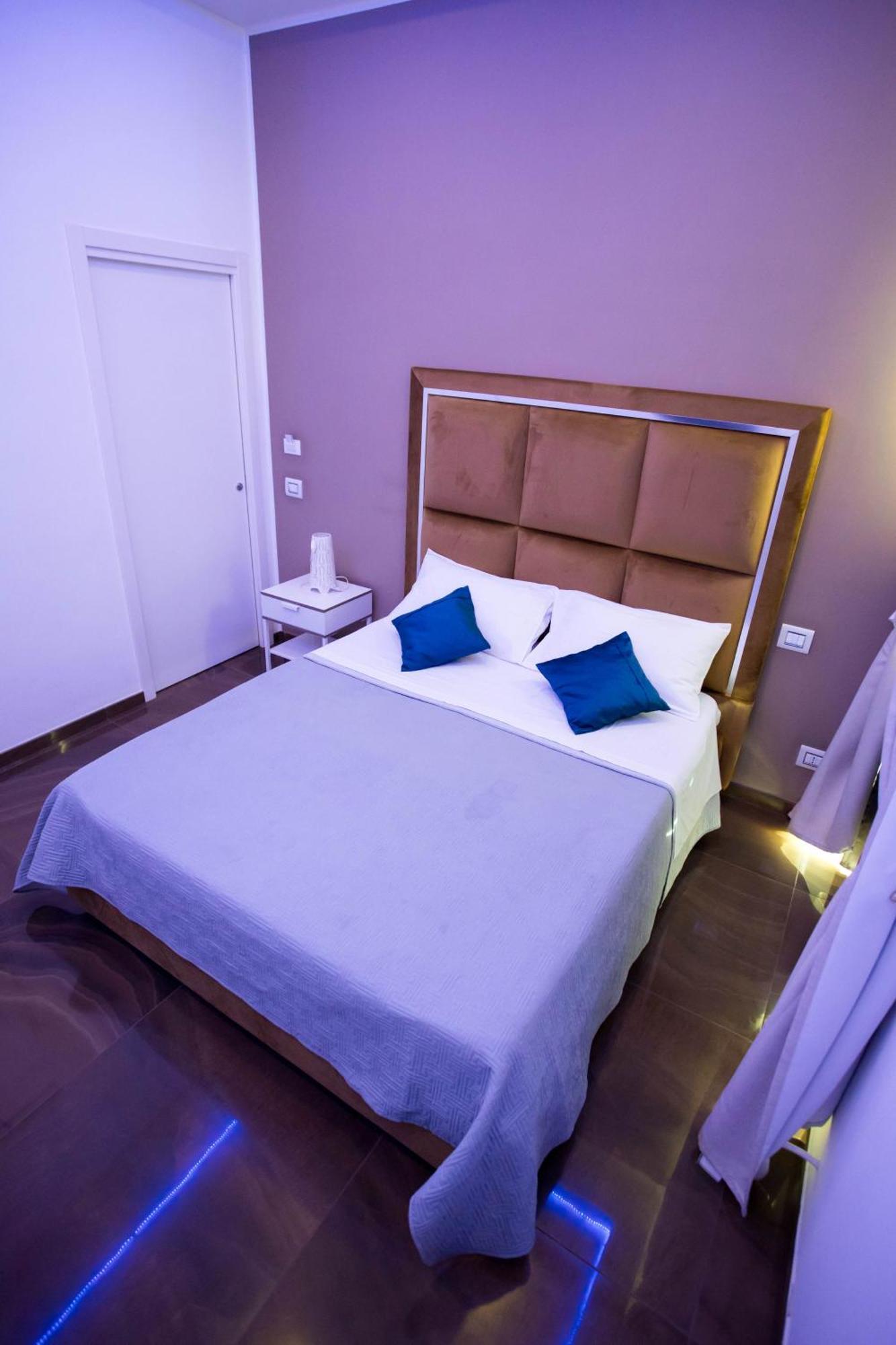 Palazzo 15 Napoli Bed & Breakfast Ngoại thất bức ảnh